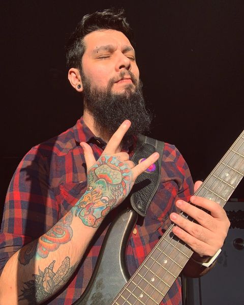Pigor Baixo Mão Rock n Roll